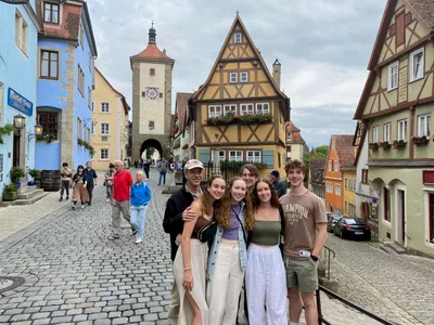 A family of six on tour in Rothenburg with their friend in Heidelberg.