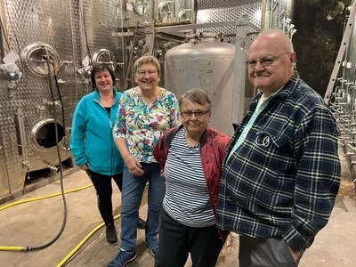 A small winery in the town of George's forefathers showed us their wine cellar.